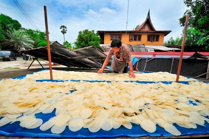 สุดฟินเมืองรอง อ่างทองมีดี