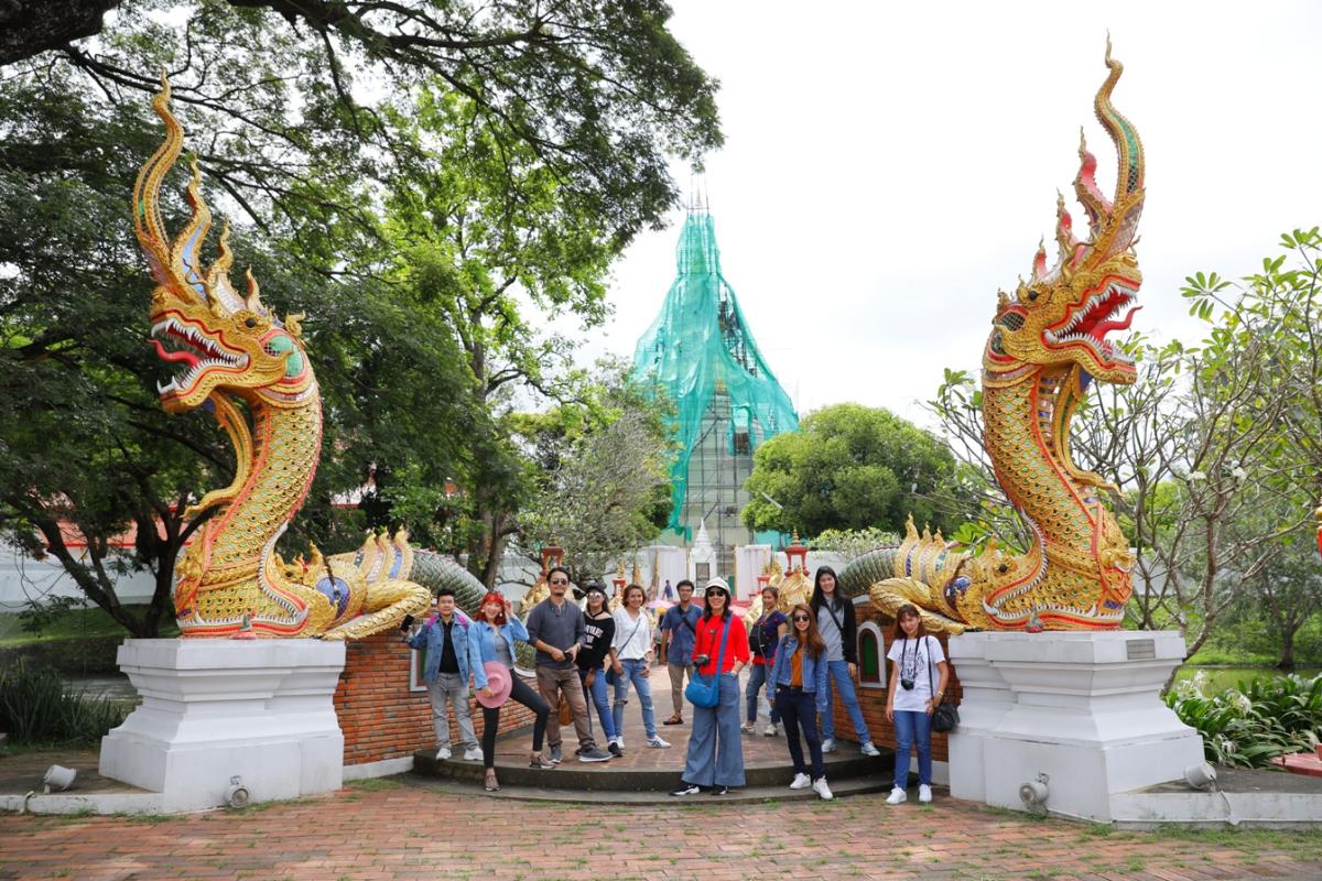 ฟินทะเลหมอก-ดอกปอเทือง ชมอลังการวัดพระธาตุดอยพระฌาน