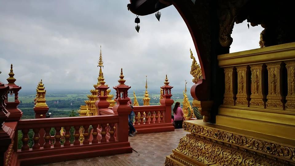 ฟินทะเลหมอก-ดอกปอเทือง ชมอลังการวัดพระธาตุดอยพระฌาน