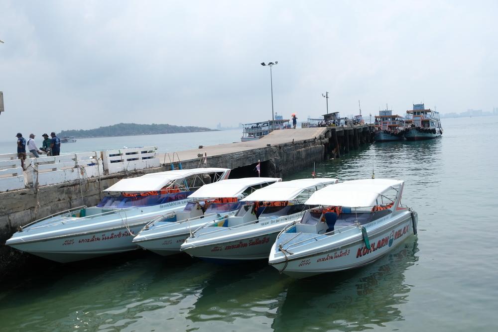 เที่ยวเกาะล้าน น้ำทะเลใส หาดทรายสวย