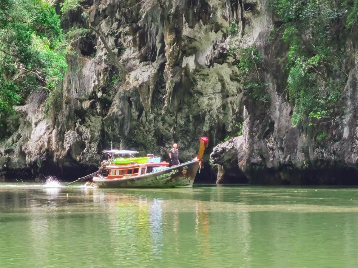 “หุบผาปีศาจ” กระบี่ อีกที่เที่ยวแปลกในเมืองไทย