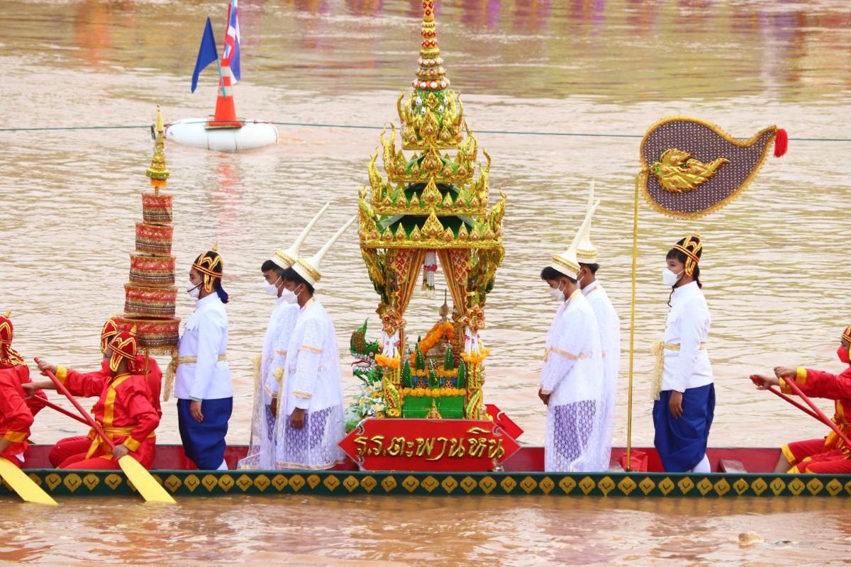 เปิดศึกชิงเจ้าสายน้ำสุดยิ่งใหญ่การแข่งขันเรือยาวชิงถ้วยพระราชทานฯประจำปี 2565