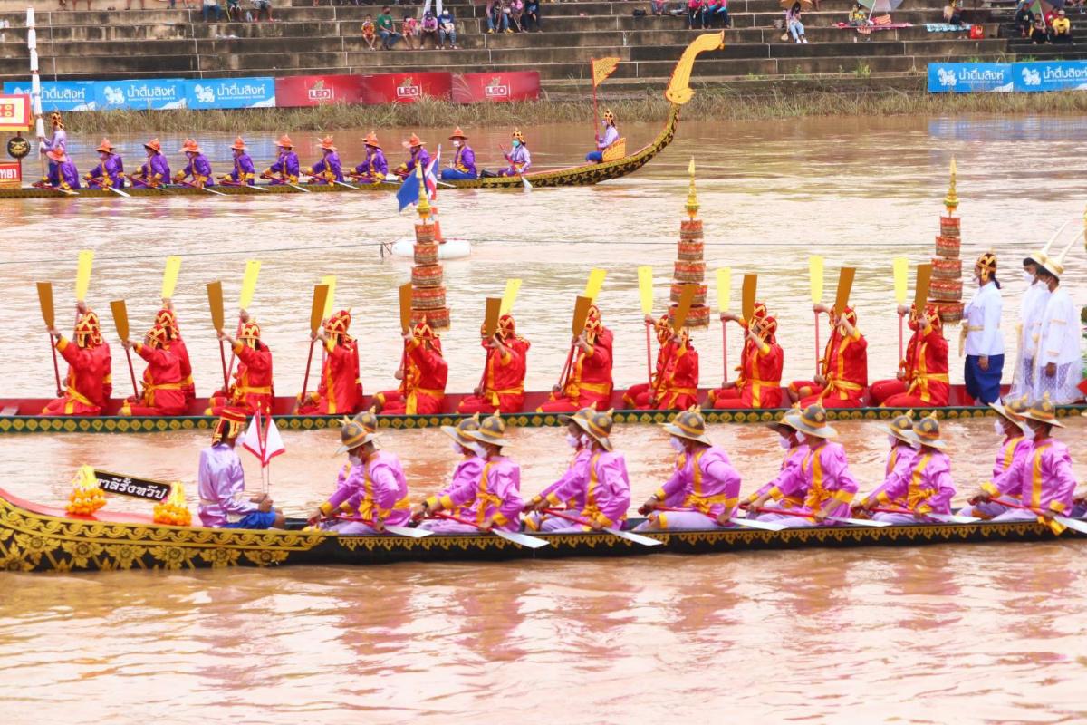 เปิดศึกชิงเจ้าสายน้ำสุดยิ่งใหญ่การแข่งขันเรือยาวชิงถ้วยพระราชทานฯประจำปี 2565