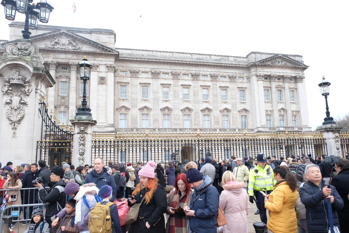 เมื่อนึกถึงลอนดอน ต้องนึกถึงการผลัดเปลี่ยนเวรยามทหารหน้าพระราชวังบักกิ้งแฮม