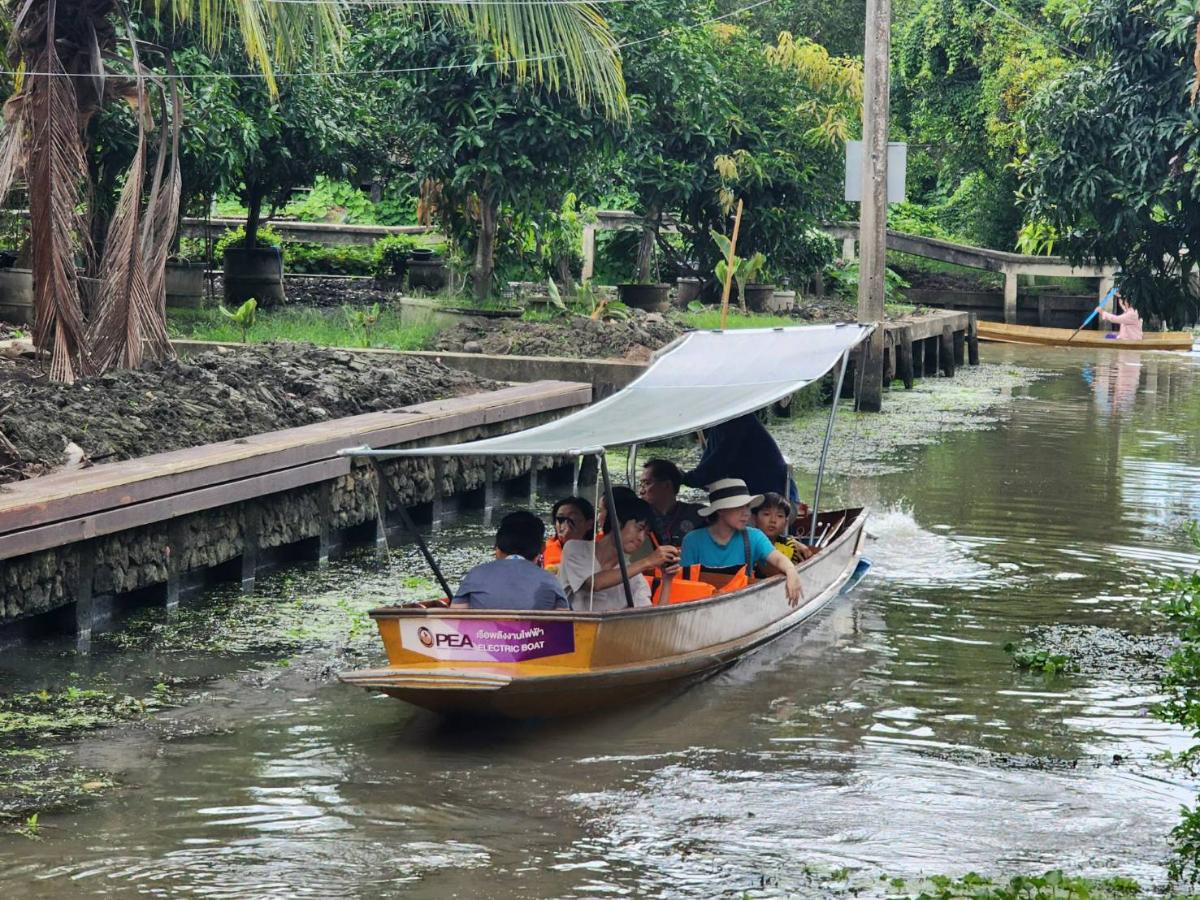 KOL จีน-ไทย ร่วมโปรโมทเส้นทางท่องเที่ยว Carbon Neutral คลองดำเนินสะดวก